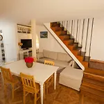 Apartmán Barbarossa House With Parking Cres