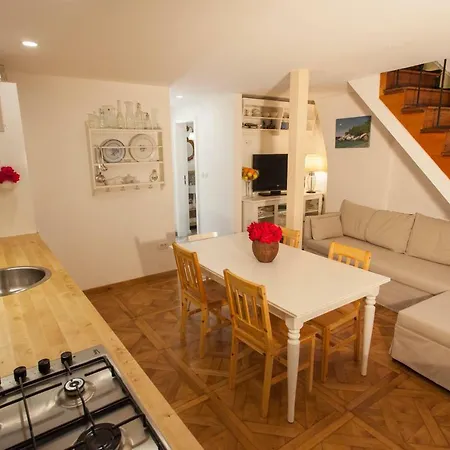 Barbarossa House With Parking * קרס