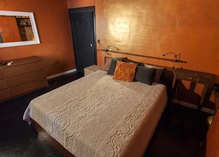 Barbarossa House With Parking Lägenhet *