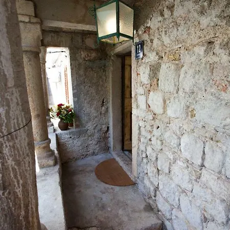 Barbarossa House With Parking