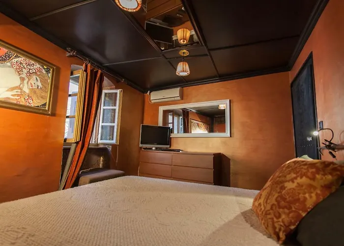 Barbarossa House With Parking *