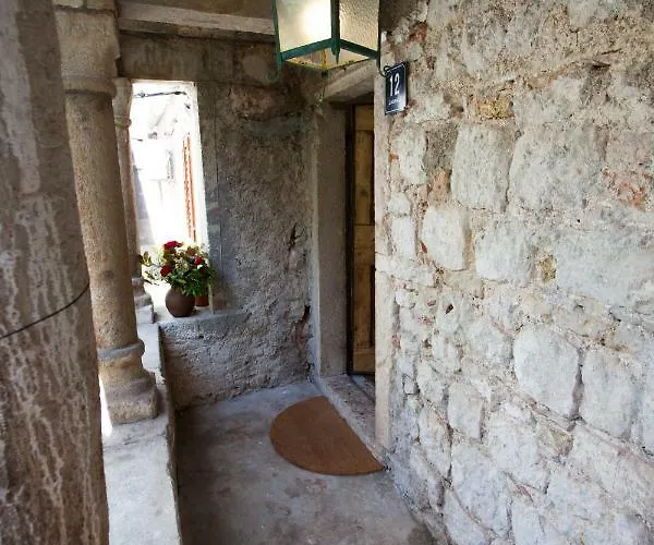 Barbarossa House With Parking